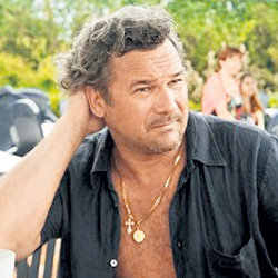 Алексей КАСАТКИН занимался продажей футболистов сборной России в испанские клубы. Говорит, делал это безвозмездно, чтобы попрактиковаться в испанском языке, который изучал в школе