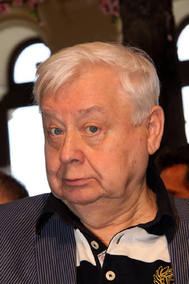 Олег ТАБАКОВ
